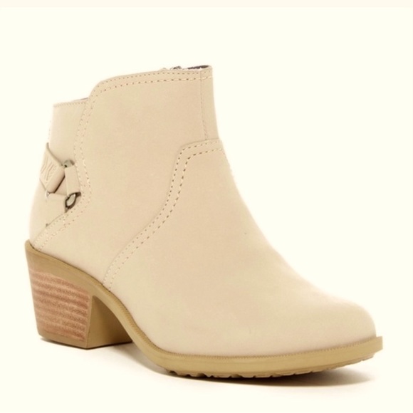 Teva Women’s Foxy Ankleboot - Picture 2 of 8